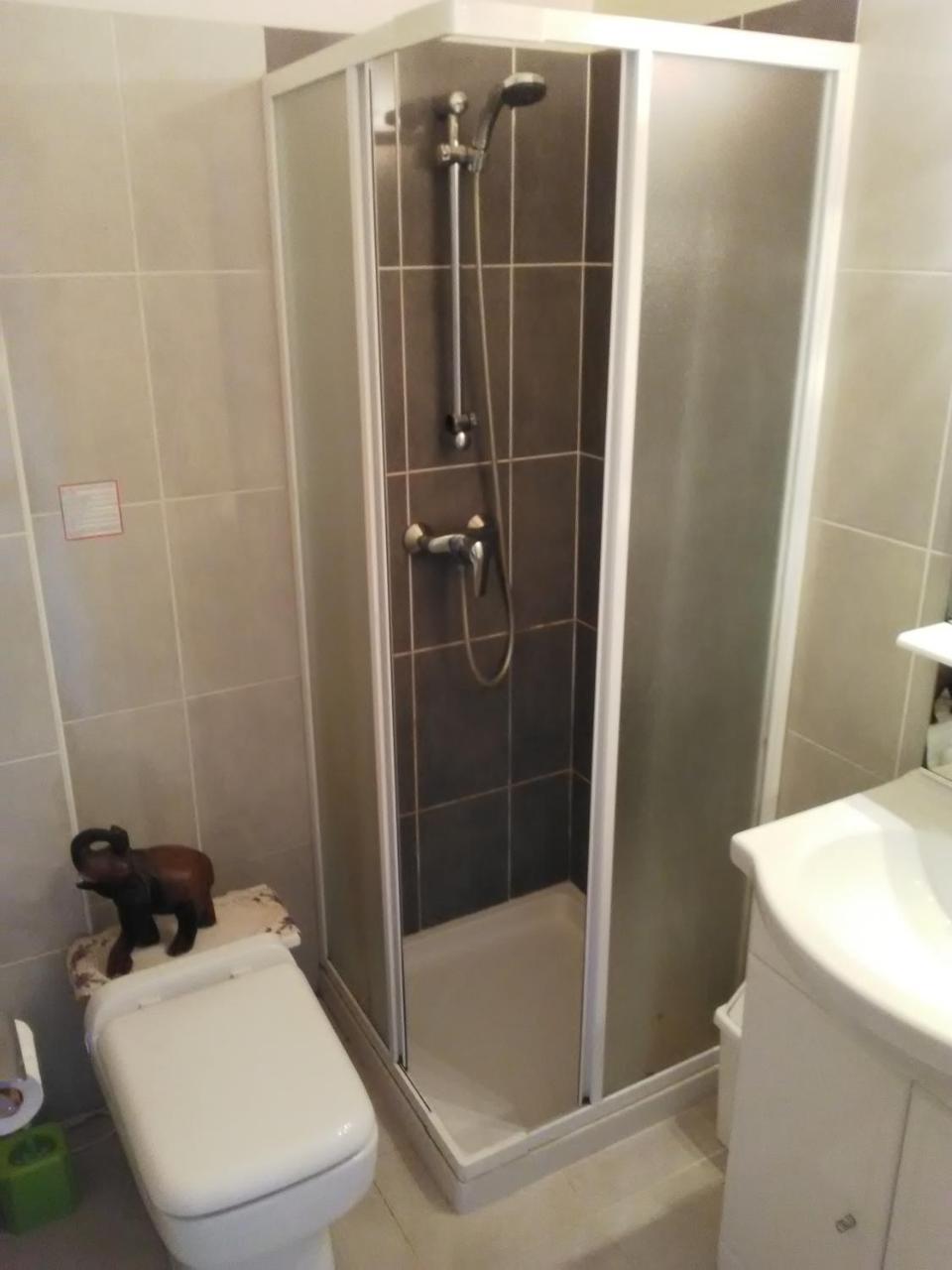 Le Relais De La Marche Hotell Aigurande Exteriör bild