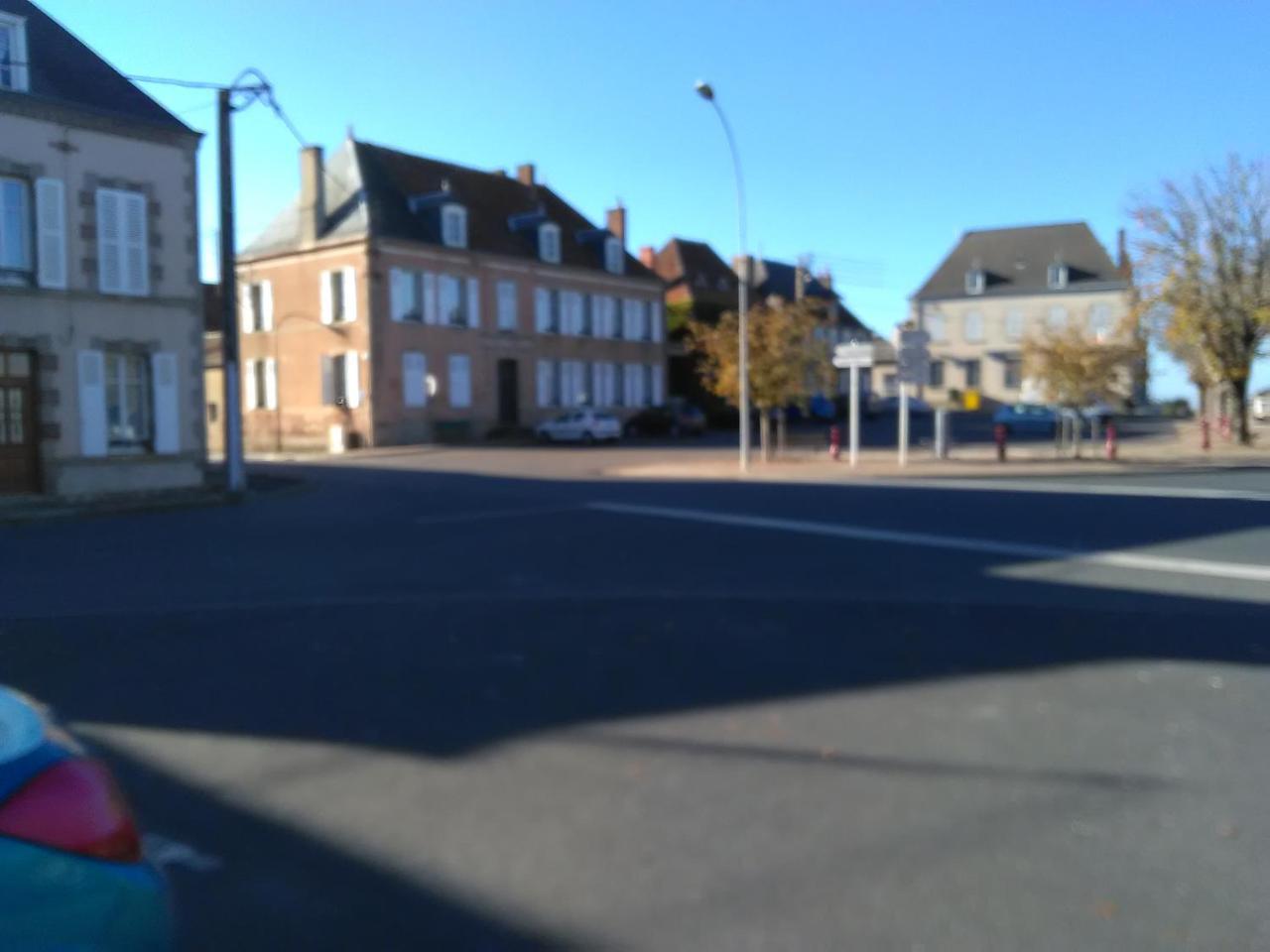 Le Relais De La Marche Hotell Aigurande Exteriör bild